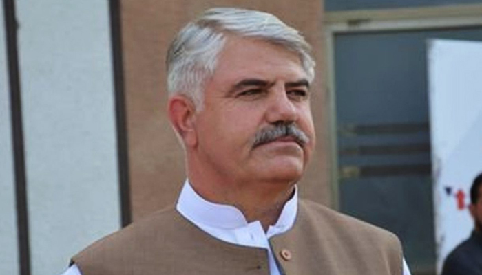 خیبرپختونخوا: مسافروں کو تنگ کرنے اور رشوت مانگنے پر 15 ایکسائز اہلکاروں کو معطل