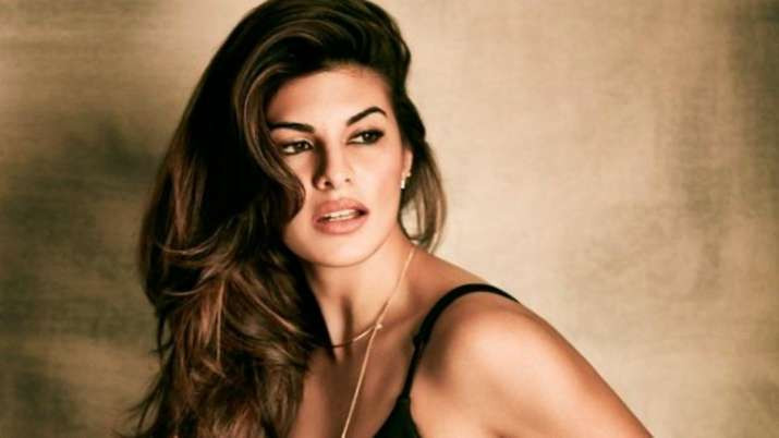 Jacqueline Fernandez wishes her dad Happy Birthday with a major throwback picture