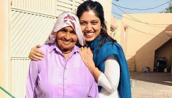 Bhumi Pednekar pens emotional tribute for late 'Shooter Dadi' Chandro Tomar