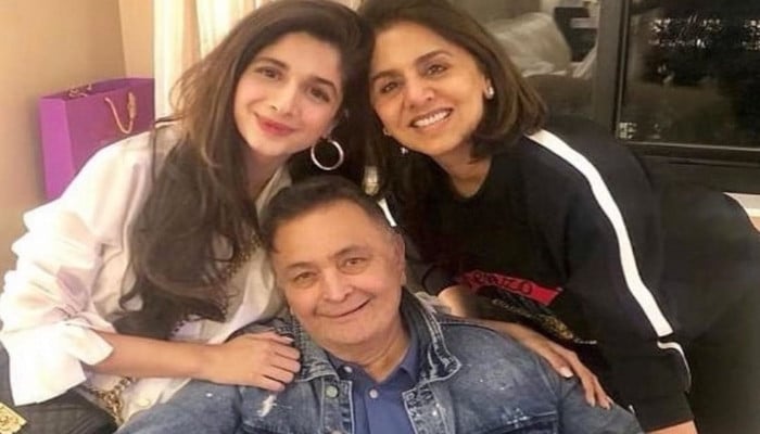 Mawra Hocane sends love to Neetu Kapoor on Rishi Kapoor’s first death anniversary
