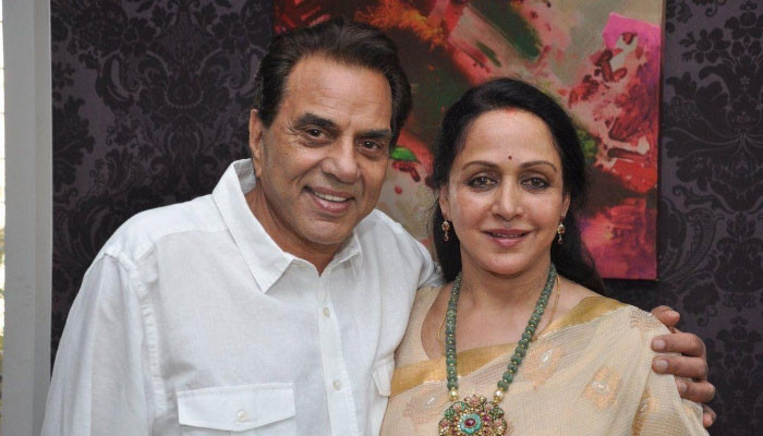 Find out why Dharmendra, wife Hema Malini haven’t seen each other since a year