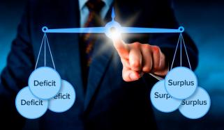 گزشتہ 10 ماہ میں تجارتی خسارہ کتنا بڑھا؟ چشم کشا اعداد و شمار 