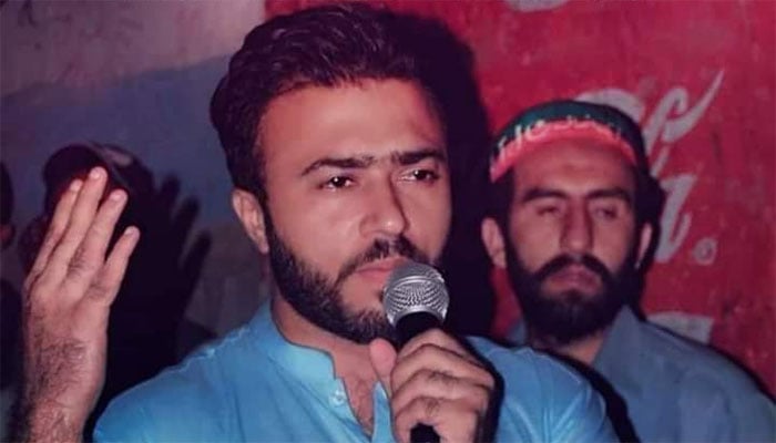 این اے 249 میں دوبارہ پولنگ کرائی جائے: امجد آفریدی