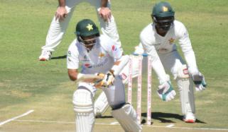 ہرارے ٹیسٹ، زمبابوے کے خلاف پاکستان کی پہلی اننگز کی بیٹنگ جاری