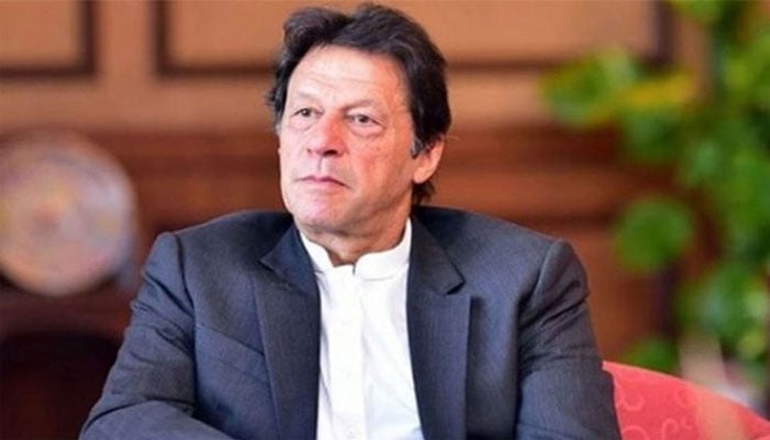 عوام عید سادگی سے منائیں، عمران خان