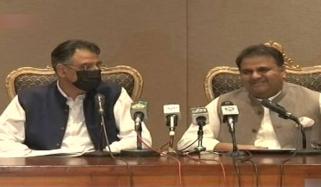 فوادچوہدری کو اتنی خوبصورت اردو بولنے پر کراچی کی اضافی رکنیت ملنی چاہیے،اسد عمر