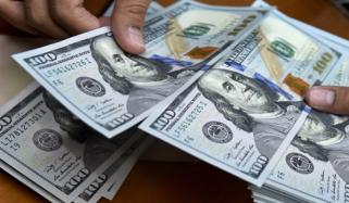 انٹربینک میں آج ڈالر کتنا مہنگا ہوا؟