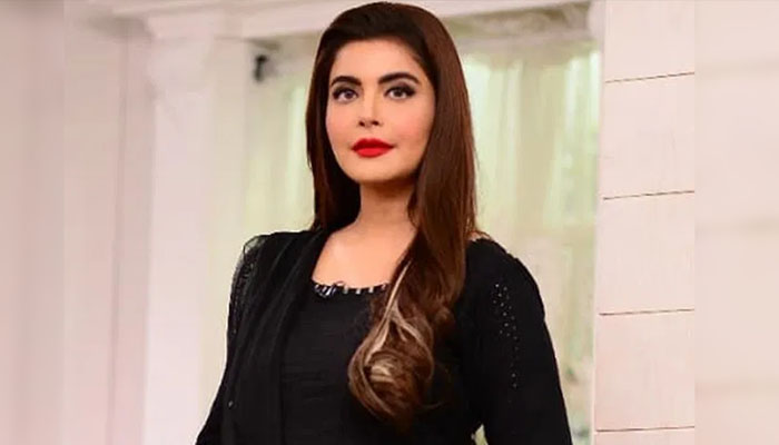 ندا یاسر نے کیوں مارننگ شو چھوڑنے کا سوچا تھا؟