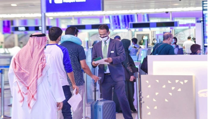 سعودی عرب آنے والوں کے لیے امریکن اور یورپین ویکسی نیشن ضروری 