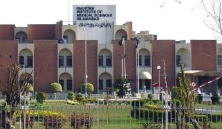 کورونا کیسز میں کمی: پمز او پی ڈیز کھولنے کا فیصلہ