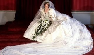 لیڈی ڈیانا کا عروسی لباس نمائش کیلئے پیش