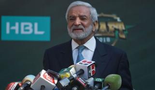 قائمہ کمیٹی نے چیئرمین پی سی بی سے تنخواہ کی تفصیل مانگ لی