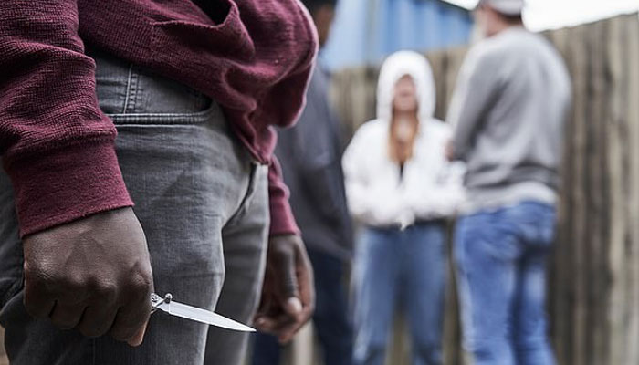 برطانیہ میں چاقو زنی کی وارداتیں بڑھ گئیں