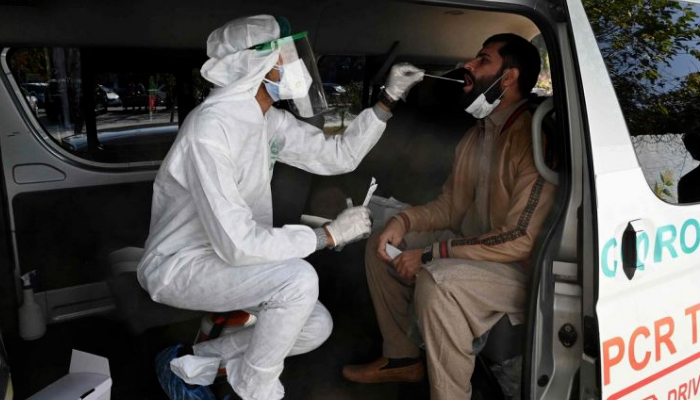 Karachi: The rate of corona positive cases recorded in 24 hours is 11.2%