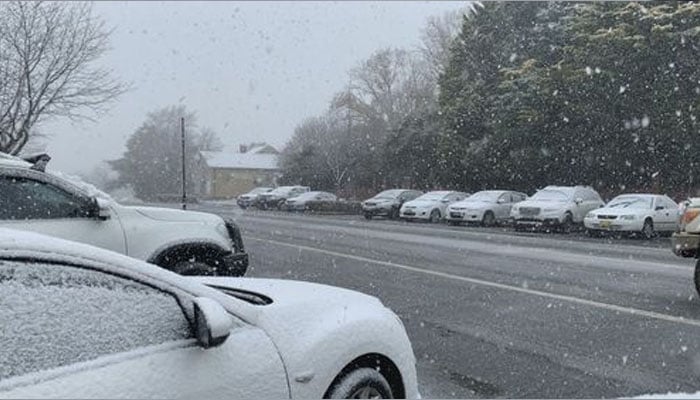آسٹریلیا : نیوساوتھ ویلزمیں برف باری سے علاقہ ونڈر لینڈ بن گیا 