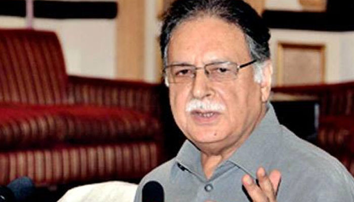 حکومت آئی ایم ایف کے سامنے گھٹنے ٹیکے گی، پرویز رشید
