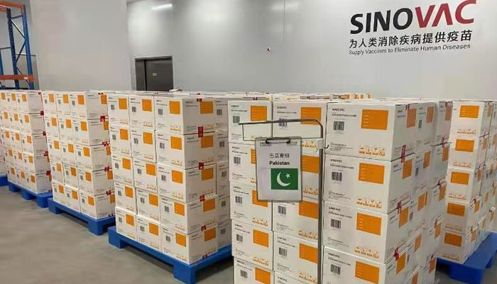 سائنو ویک کی مزید 20 لاکھ خوراکیں پاکستان پہنچ گئیں