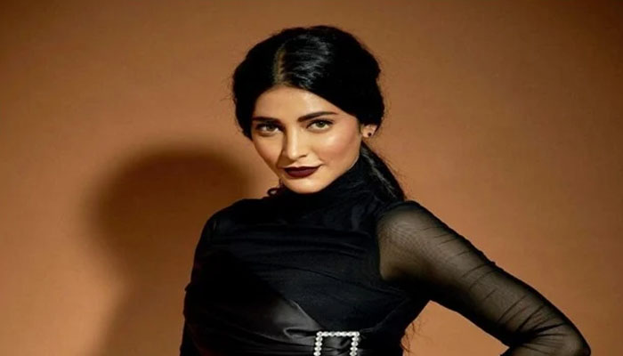 Shruti Haasan makes lockdown more tolerable by working out regularly
