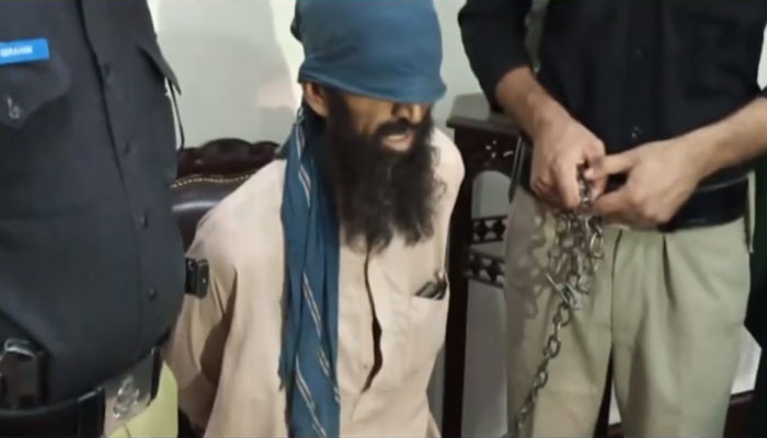 پشاور: بیوی کے طلاق لینے پر 7 افراد کو قتل کیا، گرفتار ملزم کا انکشاف