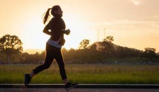 دوڑنے کے دوران موسیقی سننے سے ذہنی تھکاوٹ دور ہوتی ہے، تحقیق