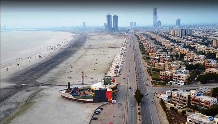 کراچی میں تیز ہوائیں چلنے اور ہلکی بوندا باندی کا امکان