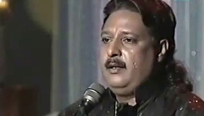 چنیوٹ: معروف لوک گلوکار اللّٰہ دتہ لونے والا انتقال کرگئے، اہل خانہ
