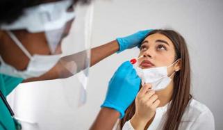 خاتون کی ناک میں پھنسا ٹڈلی ونکس کا ٹکڑا 37 برس بعد نکال لیا گیا