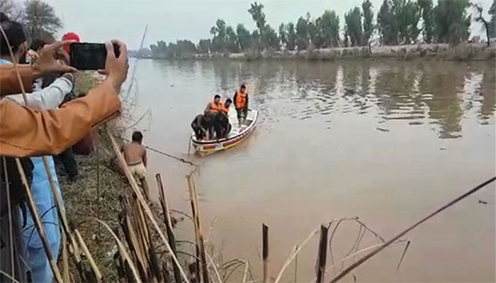 اوکاڑہ: اغوا کے بعد نہر میں پھینکے گئے 2بچوں کی تلاش جاری