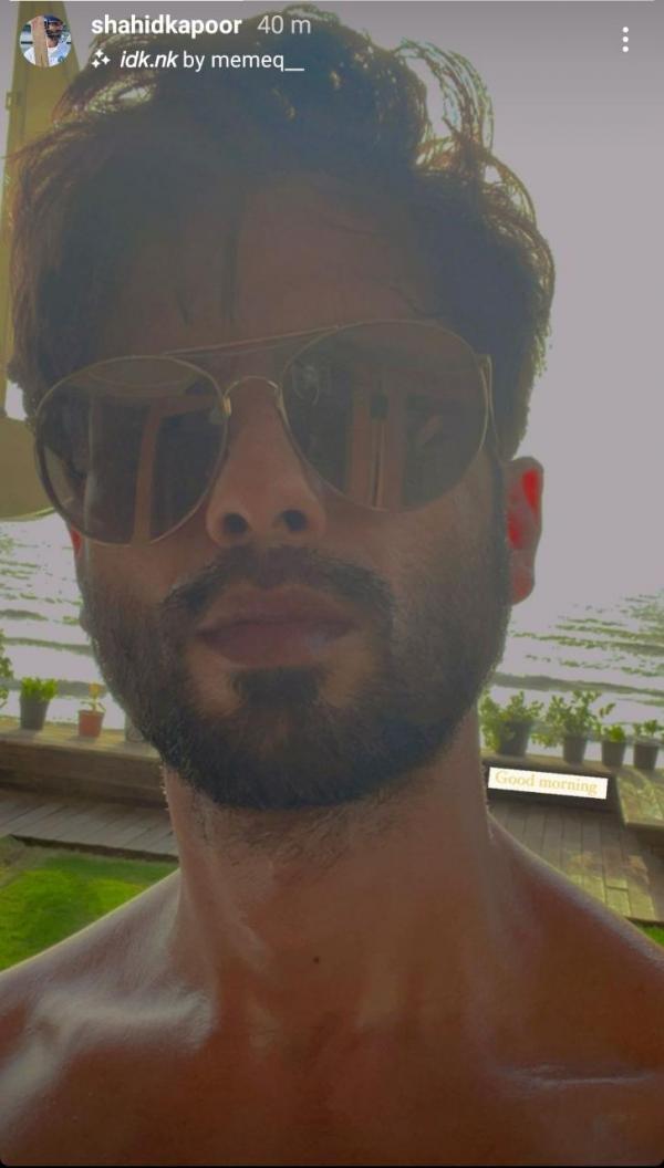 Shahid Kapoor wishes ‘good morning’ greetings to fans with a shirtless Sunday selfie
