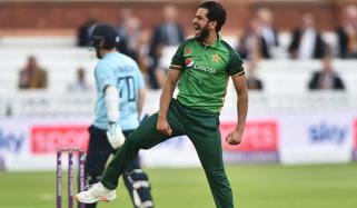 حسن علی انگلینڈ کیخلاف پہلے T20 سے باہر