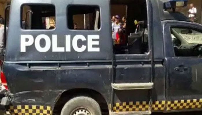 65 clutches brought to Karachi were seized in a police mobile