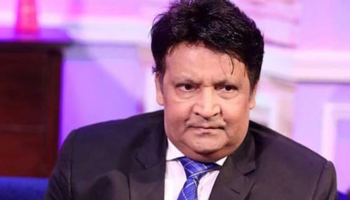 عمر شریف تیسری بیوی کو جائیداد منتقلی کیخلاف سندھ ہائیکورٹ پہنچ گئے