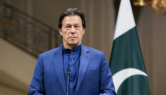 وزیراعظم عمران خان نے بھکر میں شجرکاری مہم سے پہلے اور بعد کی ویڈیو شیئر کردی