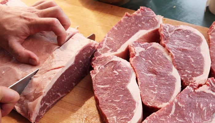 صحت مند فرد کو روزانہ کتنا گوشت کھانا چاہیے؟
