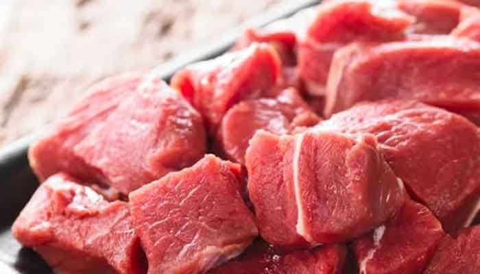 قربانی کا گوشت 2 گھنٹے رکھنے کے بعد پکائیں، طبی ماہرین