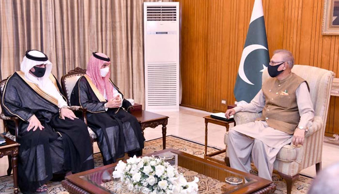 صدر عارف علوی سے سعودی وزیر خارجہ کی ملاقات، تعلقات کو وسعت دینے پر زور