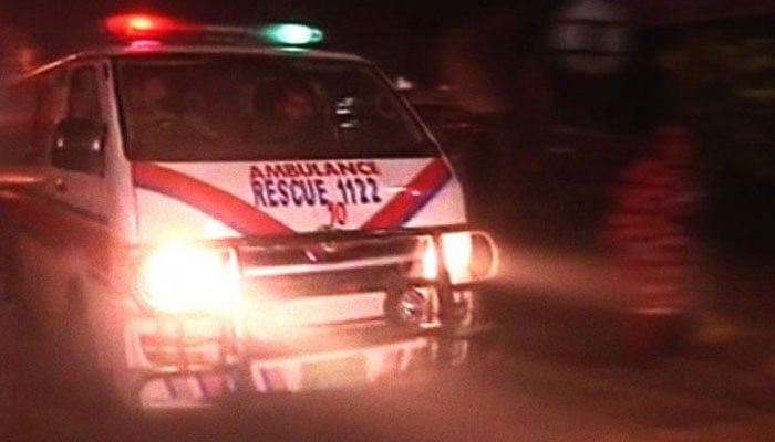 راجن پور: مسافر وین میں گیس سلنڈر پھٹنے سے 6 افراد جاں بحق