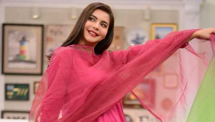 Nida Yasir’s latest style statement breaks the internet 