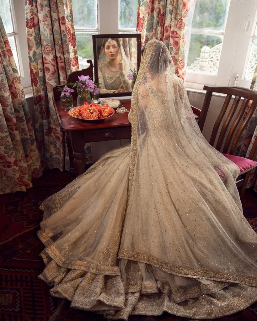 Mahira Khan looks like a dream in all-white bridal ensemble