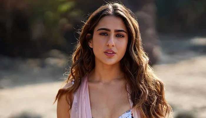 Sarah Ali Khan cherishes memorable moments with paparazzi clicks on 26th birthday 