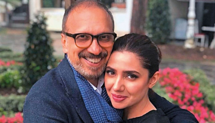 Mahira Khan pens touching tribute to director Asim Raza on his 55th Birthday