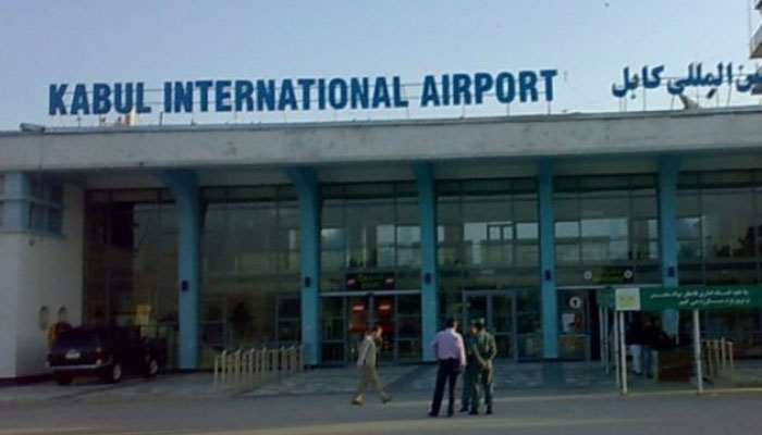 خود کش بم دھماکوں کے بعد بند کابل ایئرپورٹ فوجی پروازوں کیلئے کھول دیا گیا