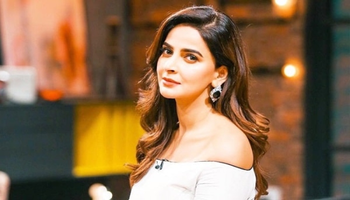 Saba Qamar teams up with Urduflix for web series