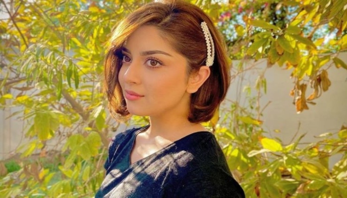 Alizeh Shah treats fans with her melodious voice, flaunts new hairdo in latest video