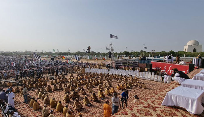 کراچی میں پی ڈی ایم کا پاور شو، جلسے میں کارکنوں کی آمد جاری - Vimarsana News