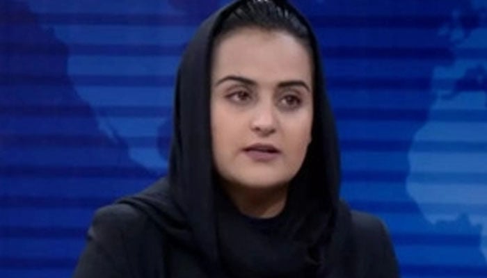 معروف اینکر بھی افغانستان کو خیرباد کہہ گئیں