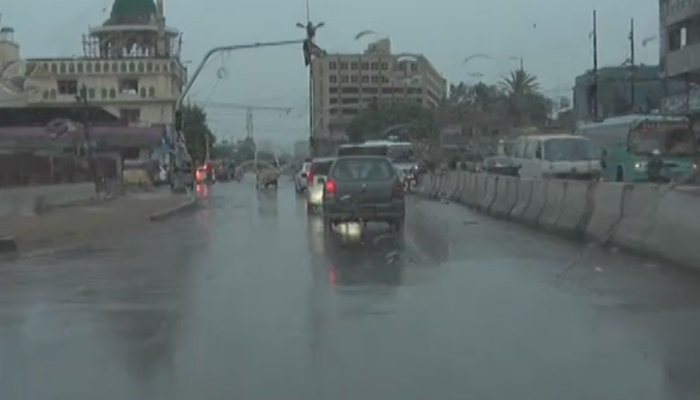 کراچی میں کل گرج چمک کے ساتھ بارش کا امکان، محکمہ موسمیات