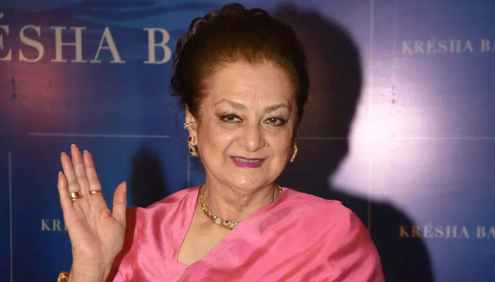 Saira Banu dis battling depression after husband Dilip Kumar's death