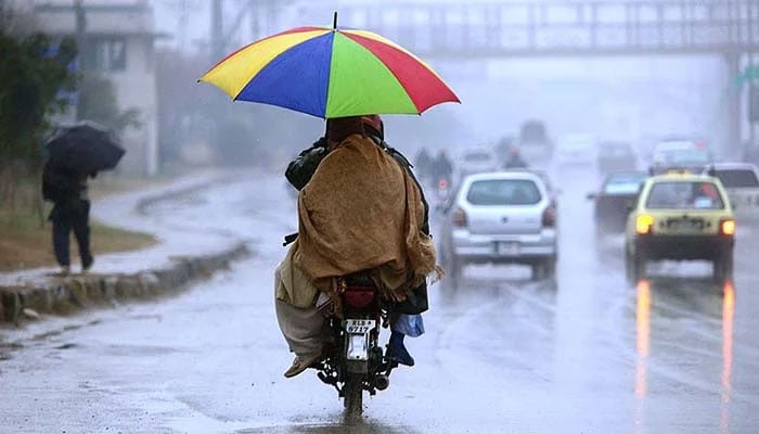 کراچی میں آج بھی ہلکی بارش کا امکان
