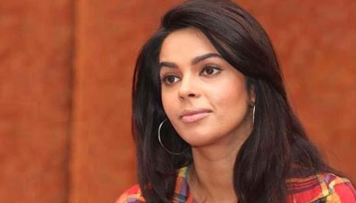 Mallika Sherawat changed her birth name to before joining Bollywood: Here's Why